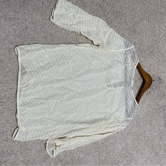 Tommy Bahama sheer ivory top Medium - Picture 6 of 7